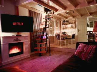 Przytulny Domek Gościnny Lawenda z Netflixem i konsolą PS4, Bezpłatny Parking - 0