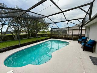 Grand Fabulous Pines 3BR Pool Home near Disney - 0