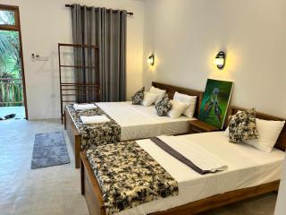 Villa Tesh Hiriketiya - 1