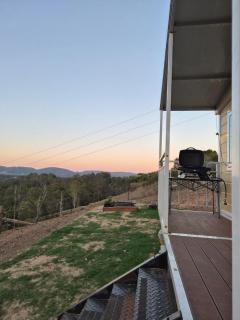 Country Cottage of Yesteryear - 9