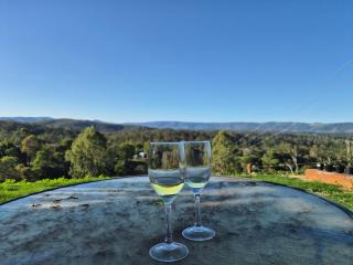 Country Cottage of Yesteryear - 5