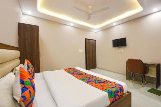 FabHotel Kanchan Palace - 8