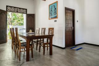 Villa Conch by Om - 1