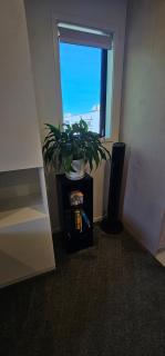 Bright Studio, Balcony in Prime Location - 4