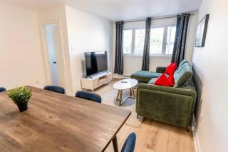 Chic 3BR 5 Beds 5min walk to Metro Free Parking - 8