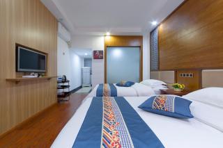 张家界武陵源山边溪上客栈- 10min to Forest Park East Gate & English Butler & Tour Tickets&Luggage storage - 2