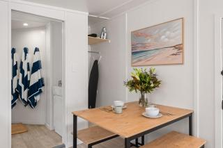 Beachfront Studio Steps to the Sand - 8