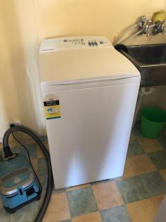 Two bedroom home in the heart of Te Anau - 8