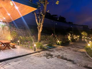 Kem Rose Trại Mát- Venuestay - 2