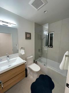 2 bedroom Cozy house in heart of Burbank - 5