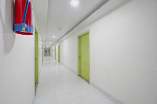 FabHotel Kalawati Palace - 8