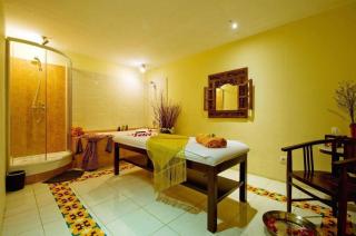 Amos Cozy Hotel Melawai - 2