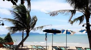 Sea Falcon on the Water - 8