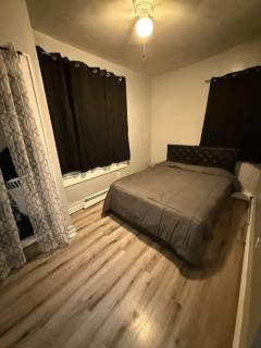 Huge Elegant condo near EWR and NYC and NJ Transit Unit 1 - 5