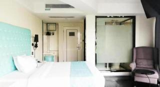 Xana Lite Guangzhou Shixi Metro Station - 1