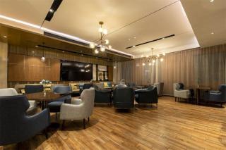 Echarm Hotel Wuhan Guanggu Biology City - 6