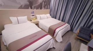 Thank Inn Hotel Sichuan Zigong Ziliujing District Wuxing Street - 1