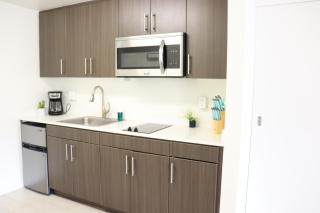 Promenade Studio With Free Parking! - 8