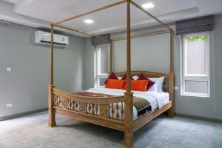 V262 Smart 4BR Villa Ideal for Groups Families - 1