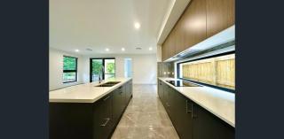 Sunnybank Station 5B Family Stay - 1