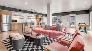 Ultra-Luxury Condo in the Middle of Downtown - 8