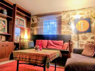 Charming Stone house, 500 meters to Acropolis - 1