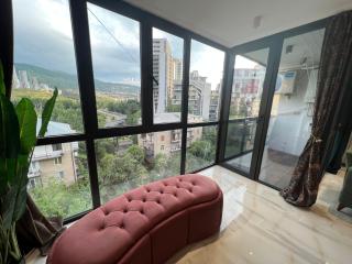 DL Business Studio - Panorama View - 4