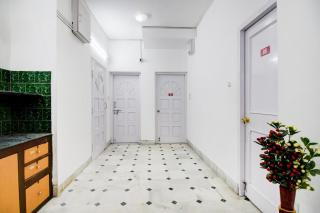 Super Collection O Jyotirindra Nandi Metro Station Kolkata Formerly Hotel Manurama - 6