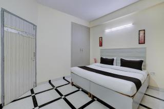 Super Hotel O DLF Phase 1 Metro Station Gurugram - 7