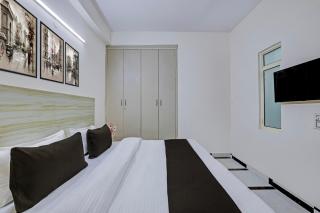 Super Hotel O DLF Phase 1 Metro Station Gurugram - 2