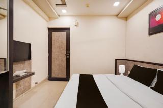 Hotel O Vatva Railway Station Formerly Anmol Palace - 3