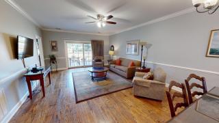 Magnolia Pointe Luster Leaf 4898-103 - 0