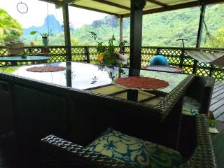 Haut de Baie de Cook Moorea - 0