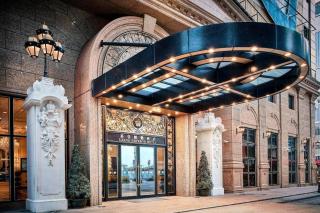 Grand Emperor Hotel - 9