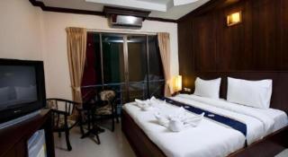 Triple Rund Place Hotel - Patong Beach - 2