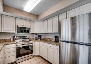 New | Amazing Atlantic Views | Direct Oceanfront | Pools | Lazy River | 2 Bedroom - 3