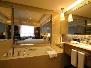 Zhangjiagang Guomao Hotel - 4