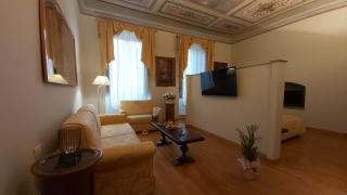 Tornabuoni La Petite Suite - 3