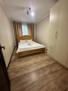 Двухкомнатная в спальном районе - 0