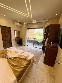 Glamour Pyramids BoutiQue Hotel - 1