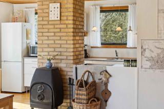 Cozy Holiday Home Near Beach And Town Life - 3