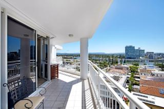 Ocean Sands Central Main Beach Apartment - 0