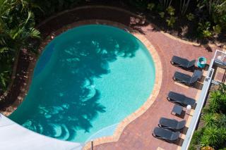 Ocean Sands Central Main Beach Apartment - 9