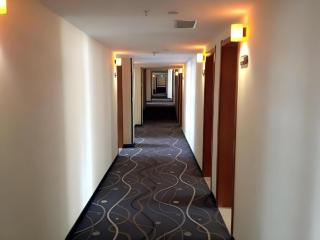 7 Days Premium Lintao City Golden Street Shopping Plaza Branch - 3