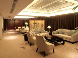 Zhangjiagang Zhonglian GDH International Hotel - 8