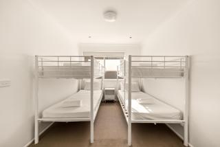 Steps from Sand: 2-Bed Beach Escape with Courtyard - 8