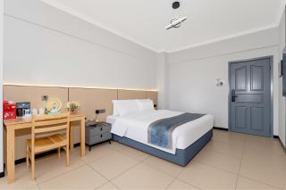 UHotelPhoenixInternationalAirport - 3