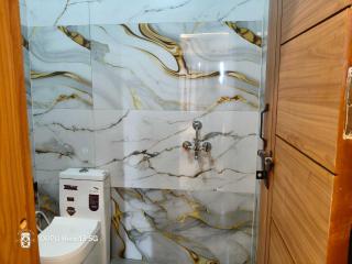 HOTEL O ROYAL SIDHAULI - 3