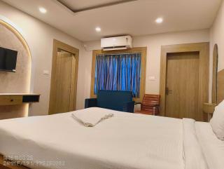 Collection O Bhubaneswar Industrial Estate Formerly Hotel Vrinda - 4