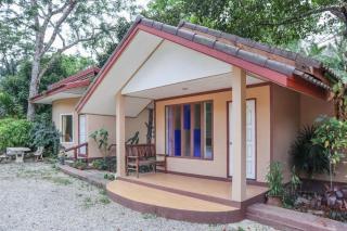 OYO 742 View Pruksa Resort - 8